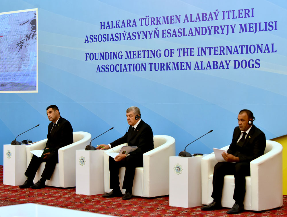 Edara binasy Aşgabatda ýerleşýän Halkara Türkmen alabaý itleri assosiasiýasy döredildi