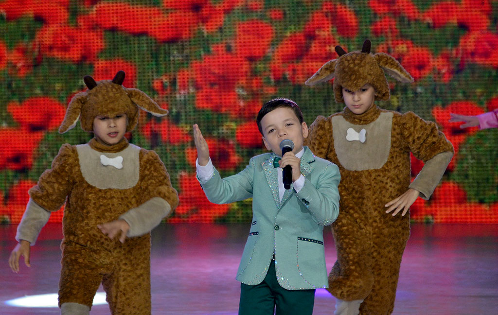 Çagalaryň “Garaşsyzlygyň merjen däneleri” bäsleşiginiň jemleýji konserti