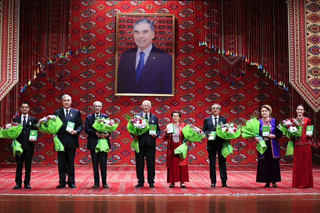 State award and honoured titles award ceremony is held 