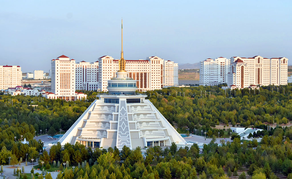 Construction and industrial complex: Synergy of development