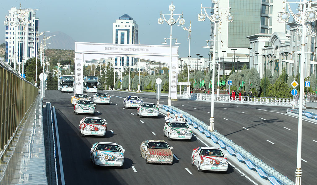 Road and transport infrastructure facilities and Diwan Hotel are opened in Ashgabat