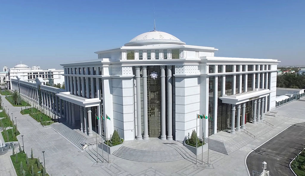 Road and transport infrastructure facilities and Diwan Hotel are opened in Ashgabat