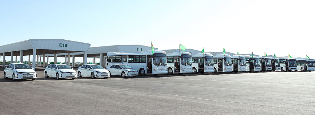 The President of Turkmenistan participates in the opening of logistic centre
