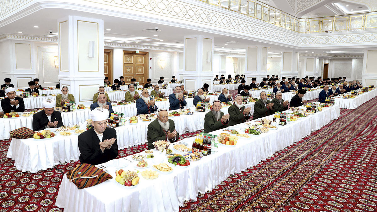 President Gurbanguly Berdimuhamedov participates in the opening ceremony of mosque in Balkan Region