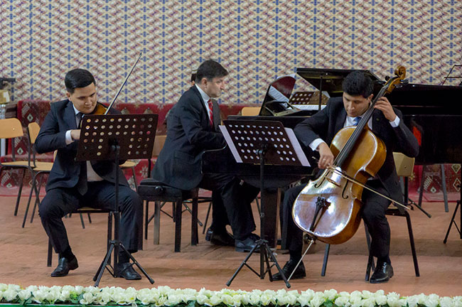 Lýudwig wan Bethowen: çäksiz zehinden dörän sazlar